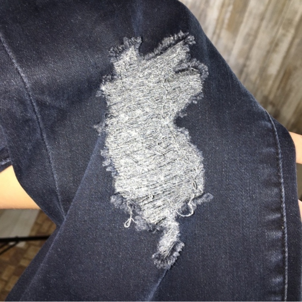 NWT Good American Good Leg High Rise Distressed Skinny Blue 308 - Picture 9 of 9